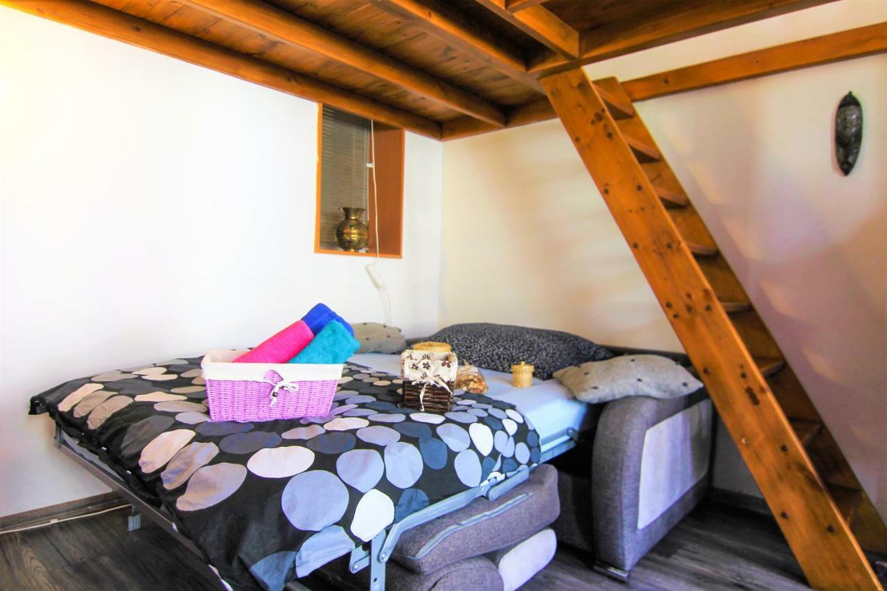 Central Cozy Apartment Прага Экстерьер фото
